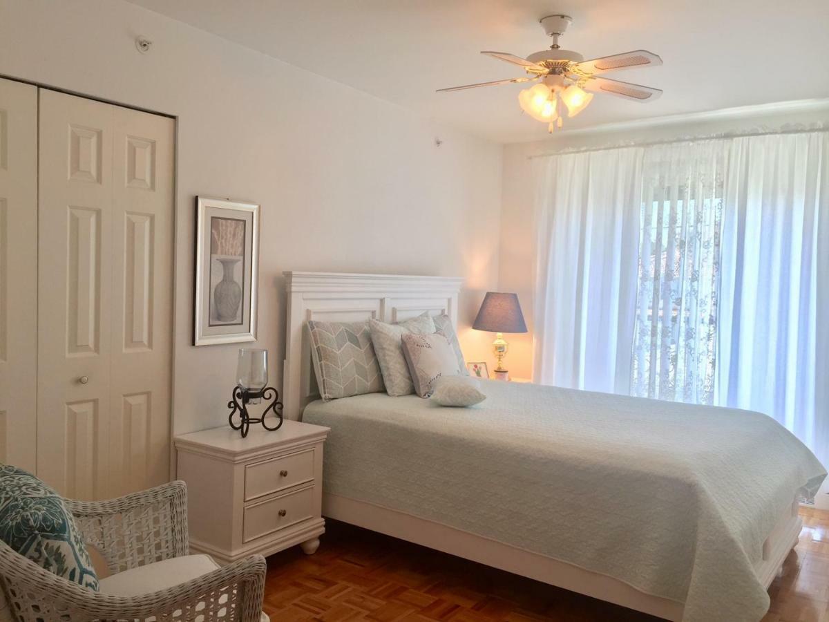 Lee Home Vancouver Ngoại thất bức ảnh