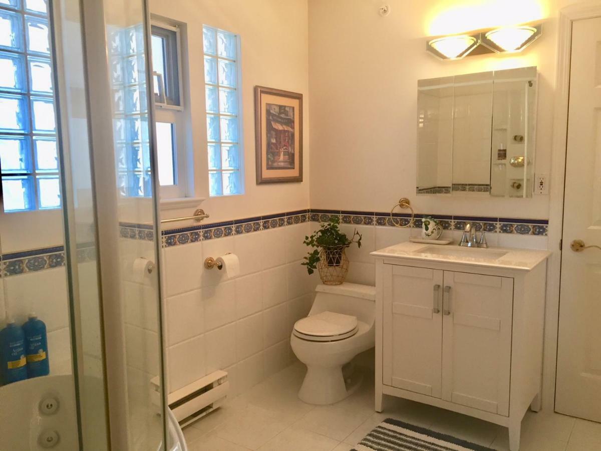 Lee Home Vancouver Ngoại thất bức ảnh